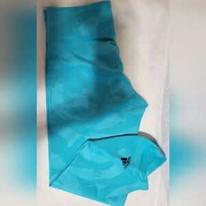 Addidas crop leggings